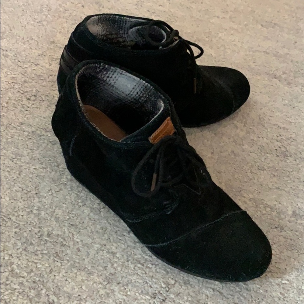Cute Toms booties